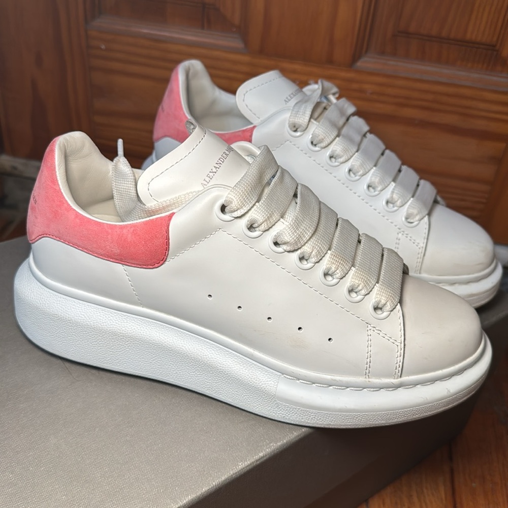 Alexander McQueen Sneakers/ Trainers With Pink Detail